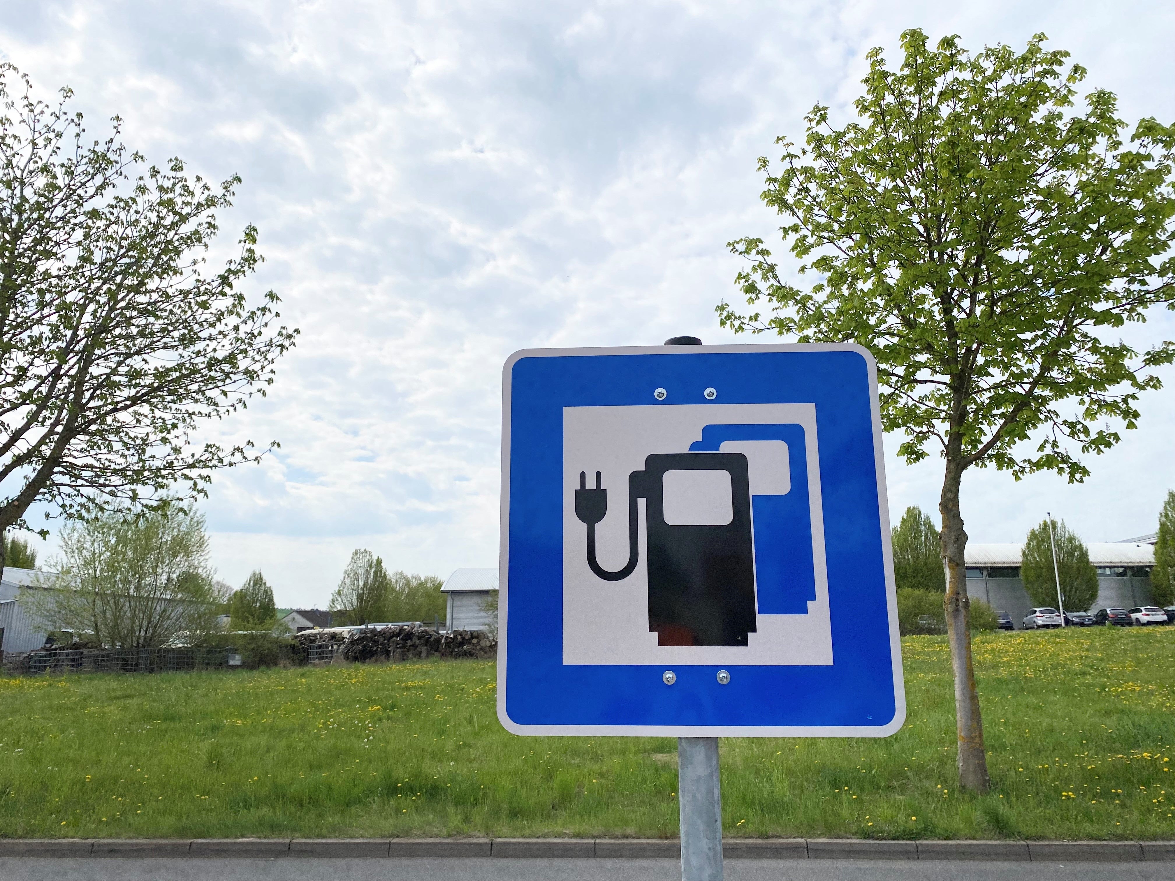 Ladesäule Elektroauto einfach erklärt