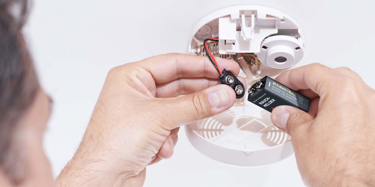 ABSINA 9 Volt Batterie Anwendung Rauchmelder