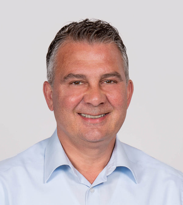 Georg – Finance bei ABSINA
